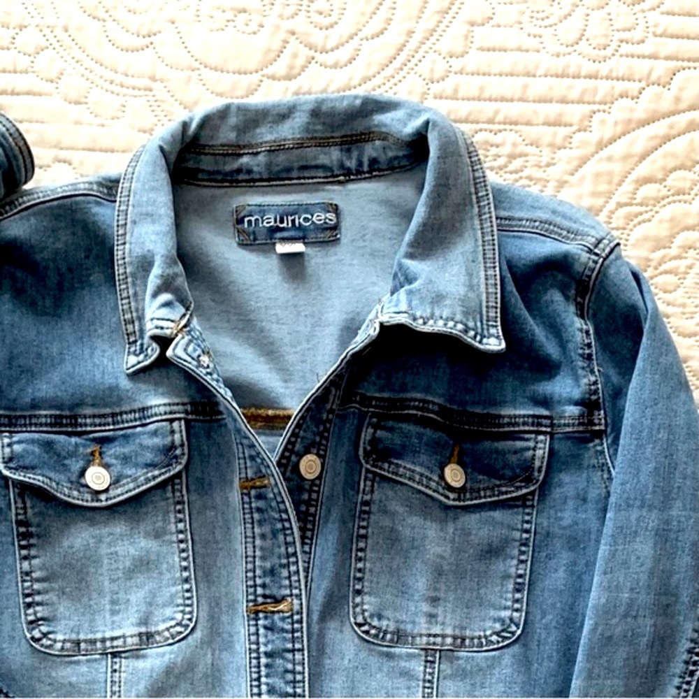 Jean Jacket - Picture 4 of 5